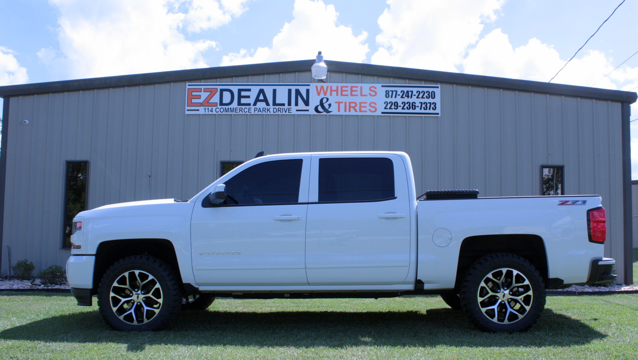 Riding in Style with new EZDealin Wheels and Tires